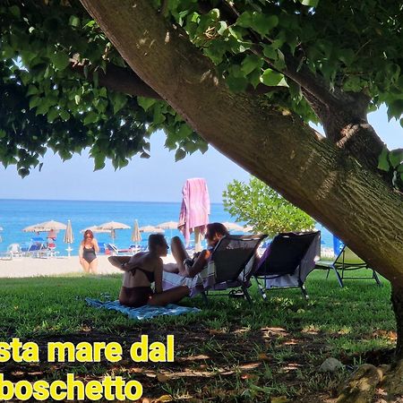 شقة Nina'S House 1 A 300 Metri Dal Mare Santa Caterina Dello Ionio Marina المظهر الخارجي الصورة