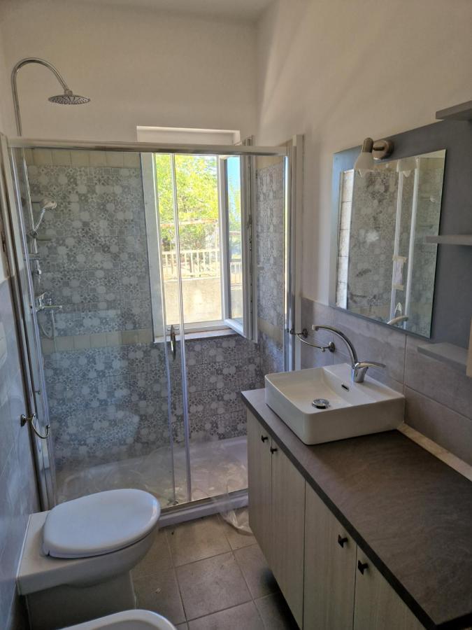 شقة Nina'S House 1 A 300 Metri Dal Mare Santa Caterina Dello Ionio Marina المظهر الخارجي الصورة